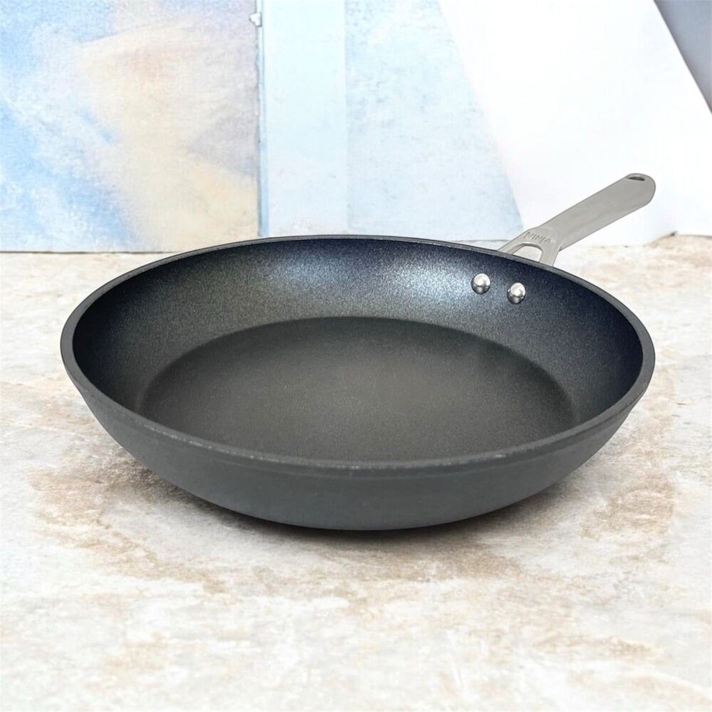 Ninja Foodi NeverStick Premium 12-Inch Fry Pan Skillet Hard Anodized Gray C30030